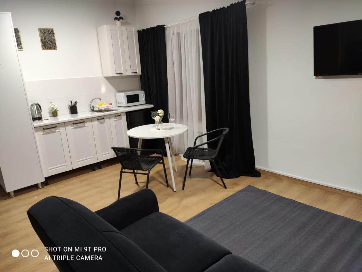 Studio In The Center City Chisinau Eksteriør bilde